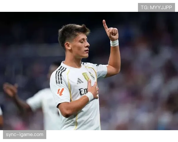 罗德里关键点球稳定军心 成功率印证西班牙中场大心脏