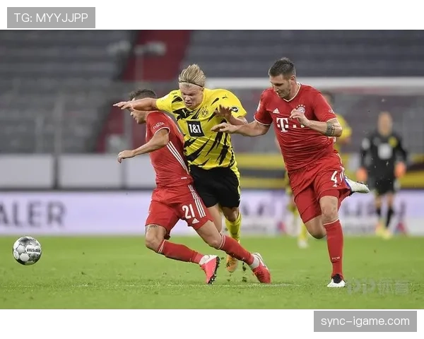 拜仁慕尼黑防守体系漏洞频出,当前赛季稳定性面临考验,对竞争格局带来变化 拜仁慕尼黑防守体系漏洞频出,当前赛季稳定性面临考验,对竞争格局带来变化