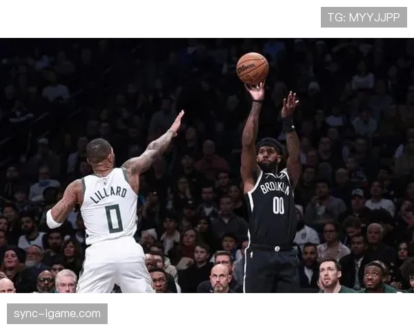 米德尔顿突破效率提升明显 制造错位助雄鹿拉开比分